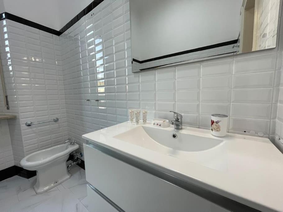 Bg Central President Suite Con Parcheggio - Vista Citta Alta Bergamo Eksteriør billede