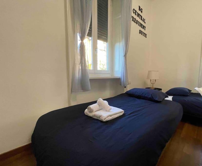 Bg Central President Suite Con Parcheggio - Vista Citta Alta Bergamo Eksteriør billede