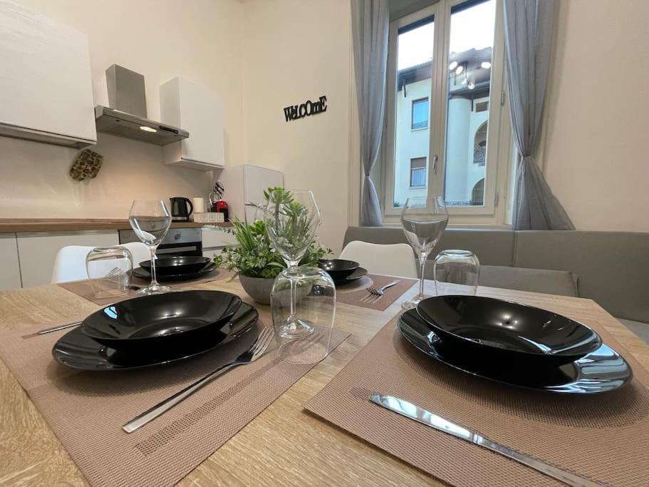 Bg Central President Suite Con Parcheggio - Vista Citta Alta Bergamo Eksteriør billede